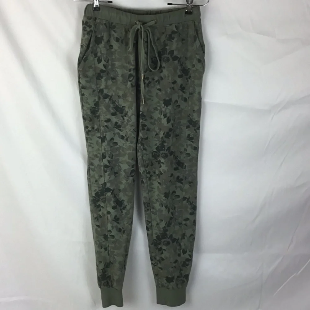 Anthropologie Saturday Sunday Green Floral Joggers - Picture 2 of 12